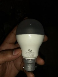 9 Watt DC LED Bulb